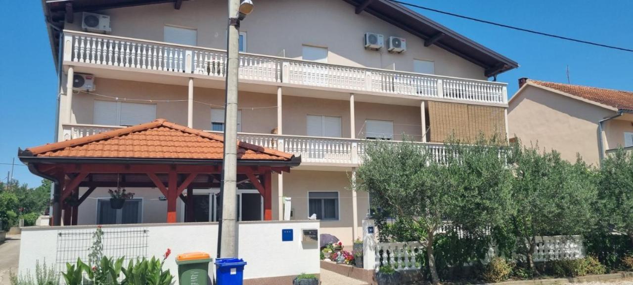 Apartmani Italo Biograd Na Moru Exteriér fotografie
