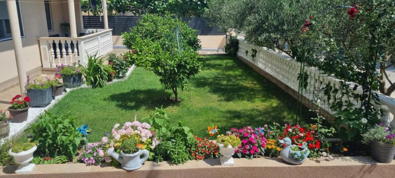 Apartmani Italo Biograd Na Moru Exteriér fotografie